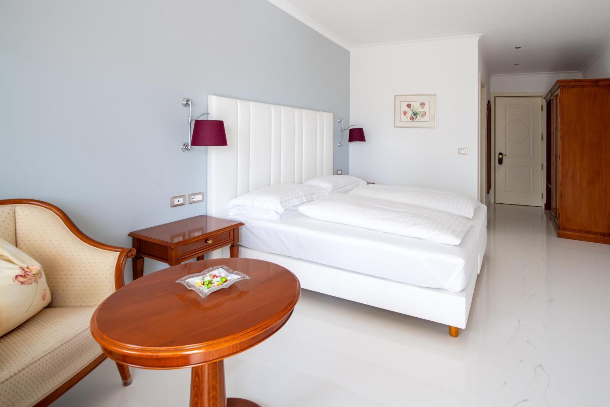 Hotel Aster Мерано Екстериор снимка