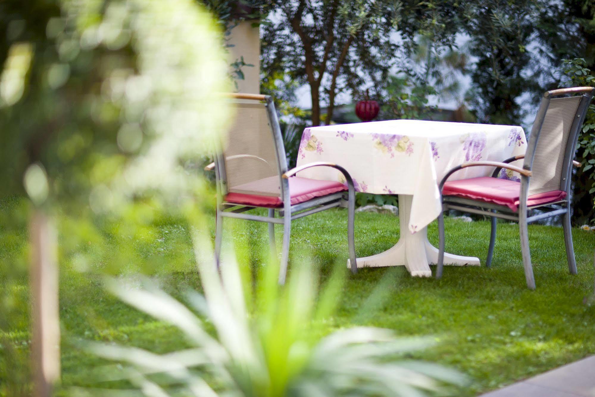 Hotel Aster Мерано Екстериор снимка